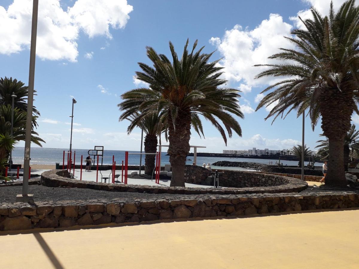Sunny Self-Catering Apartment Costa Teguise, Lanzarote, Spain Kültér fotó