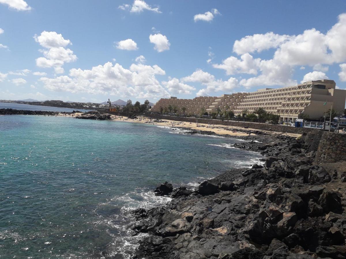 Sunny Self-Catering Apartment Costa Teguise, Lanzarote, Spain Kültér fotó